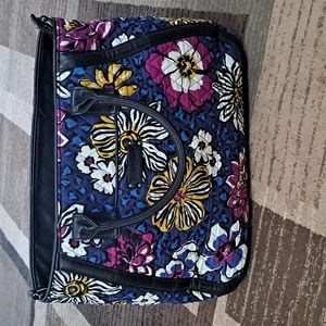 VERA BRADLEY TOTE- 17' W x 12' T x 7'